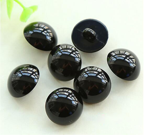 Boutons à coudre noirs en form - Button Hole Cutter avis et prix