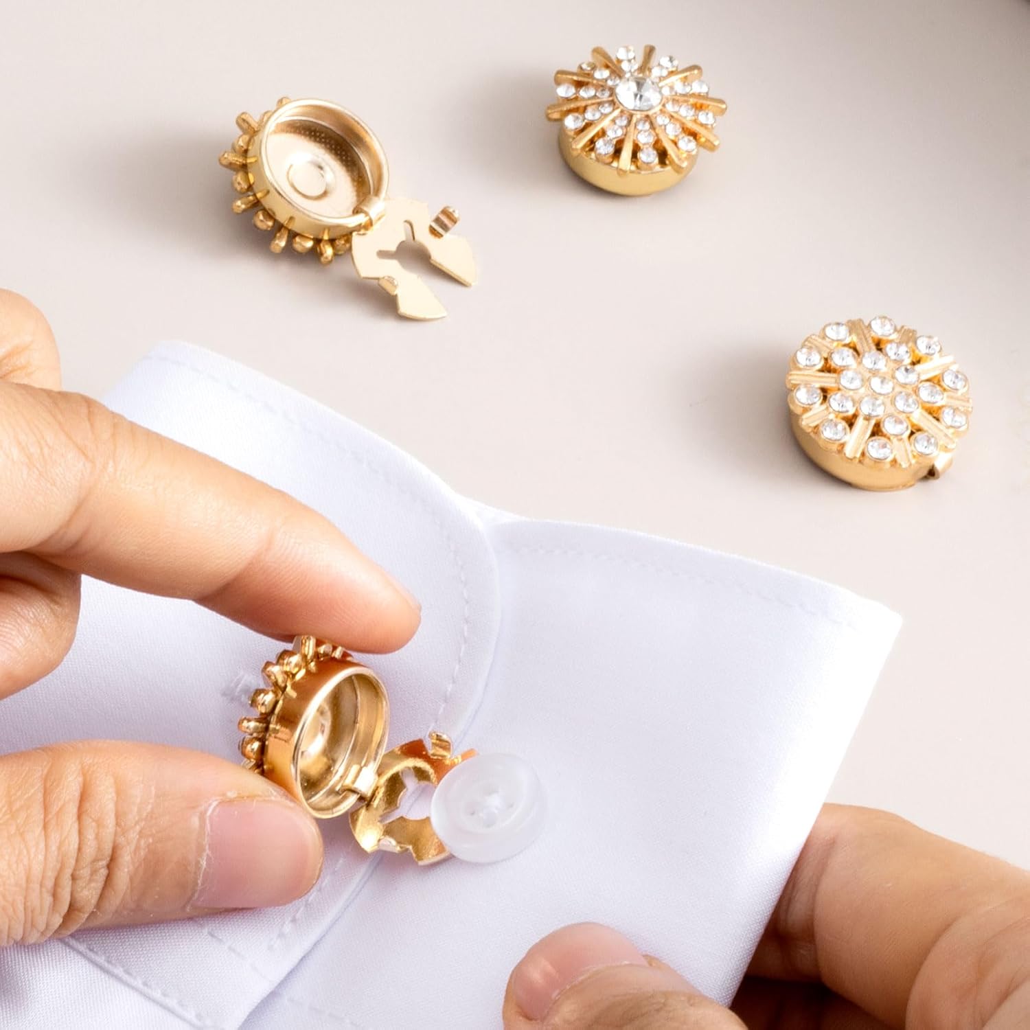Boutons en cristal de strass,  - Button Hole Cutter avis et prix
