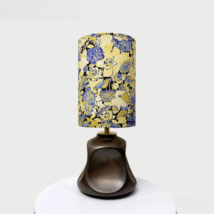 Lampe de table en tissu Libert - Century Textile & Sewing Supply Hours avis et prix